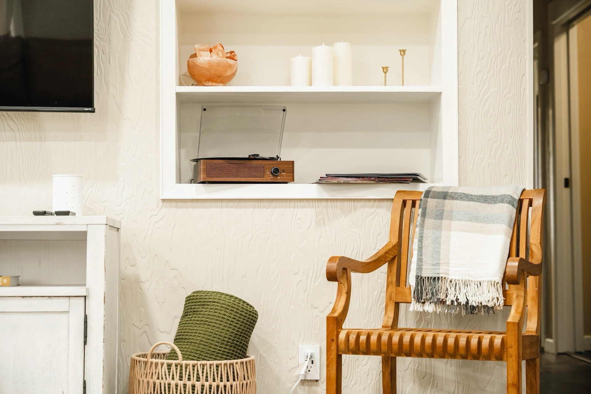 Living Room 3