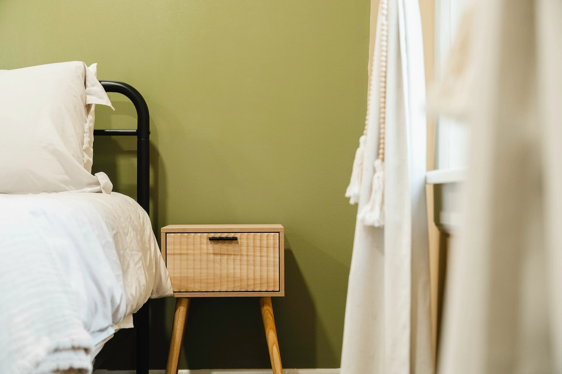 Bedroom 1f