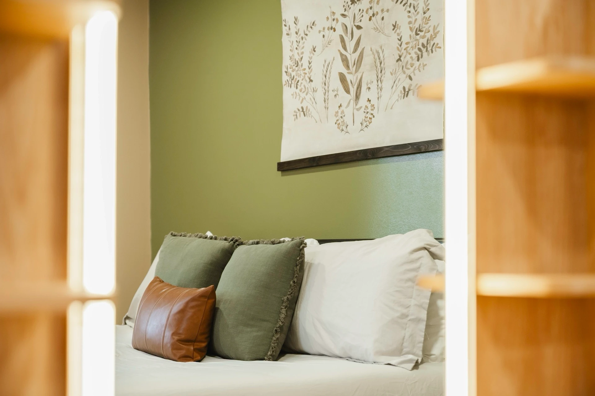Bedroom 1e