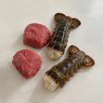 Tails & Tender Box